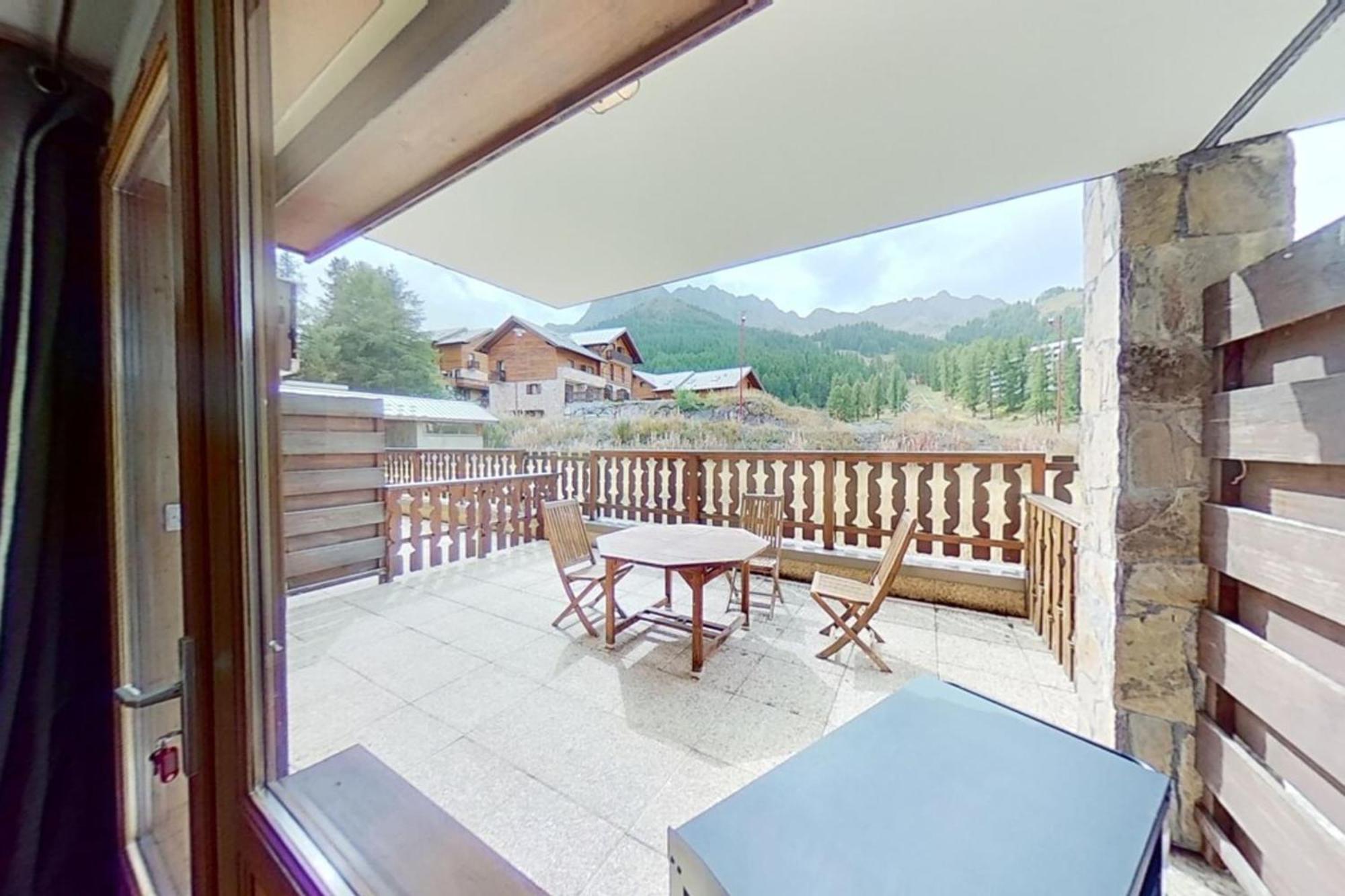 Appartement Casa-Amelie Terrace With View And Parking à Vars  Extérieur photo